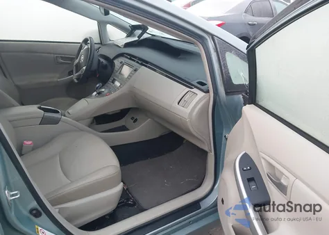 2013 Toyota Prius Four из США, поврежденный, VIN JTDKN3DU1D5618123